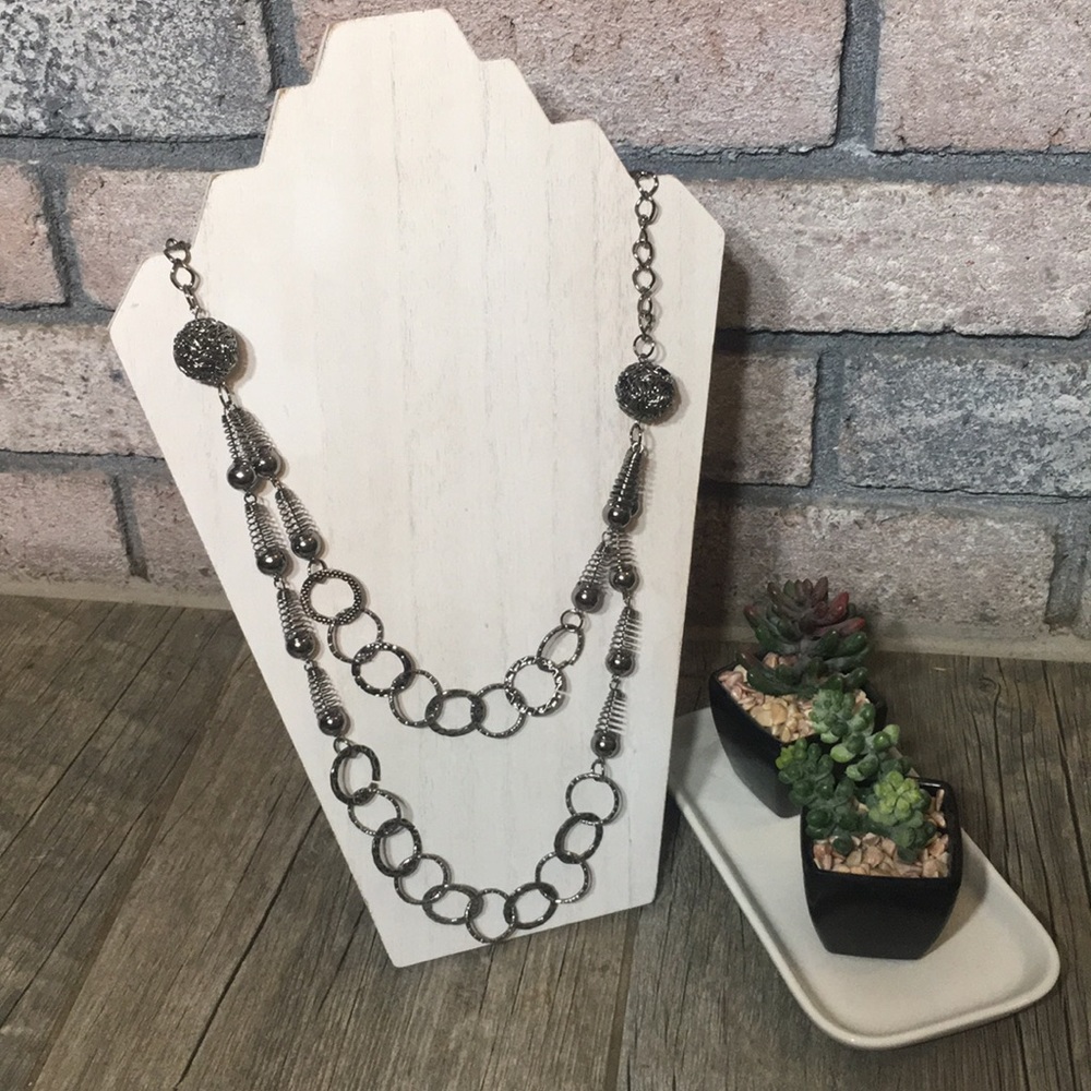 Beautiful necklace set